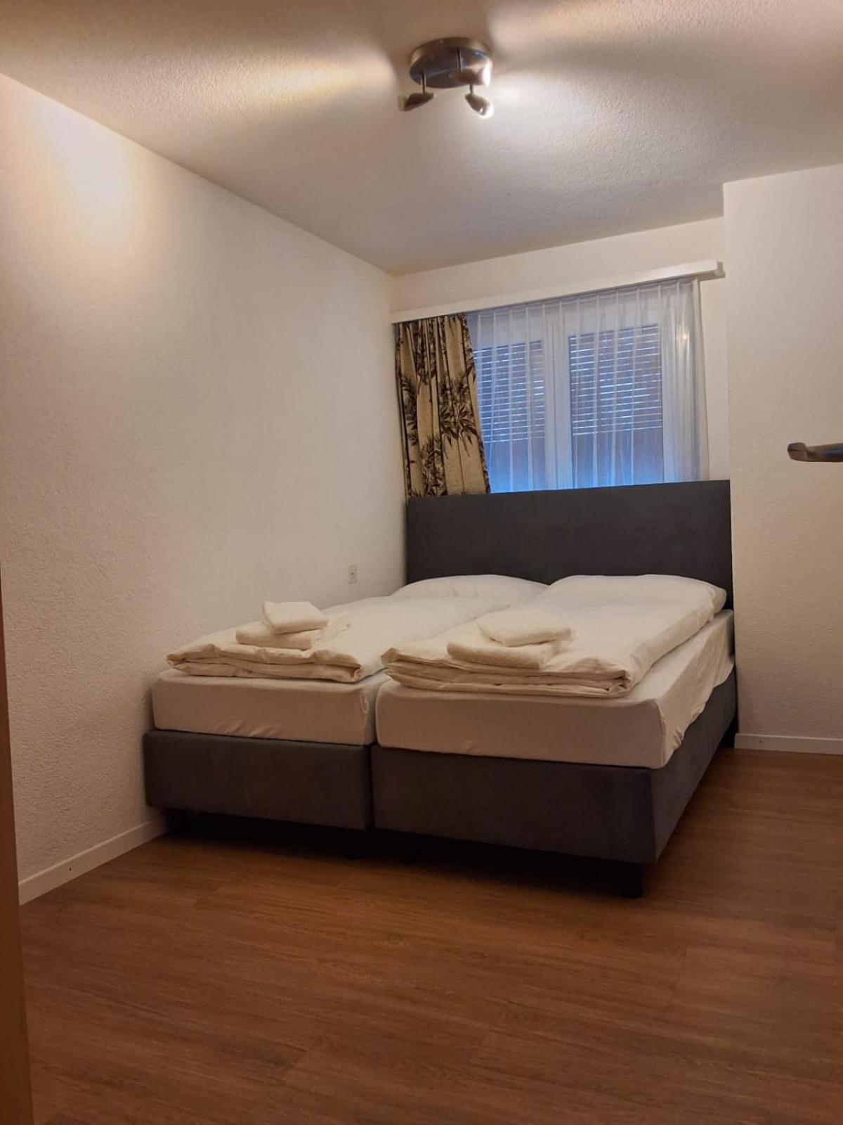 Haus City Saas-Grund Bagian luar foto